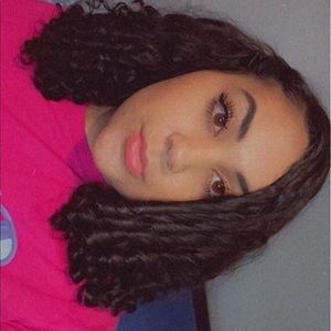 Meet your Posher, La’tasia